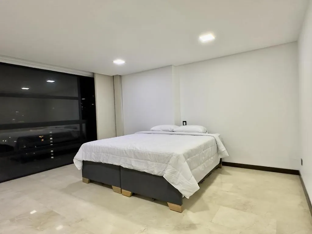 Apartamento Modern Units Poblado With Stunning View Medellín